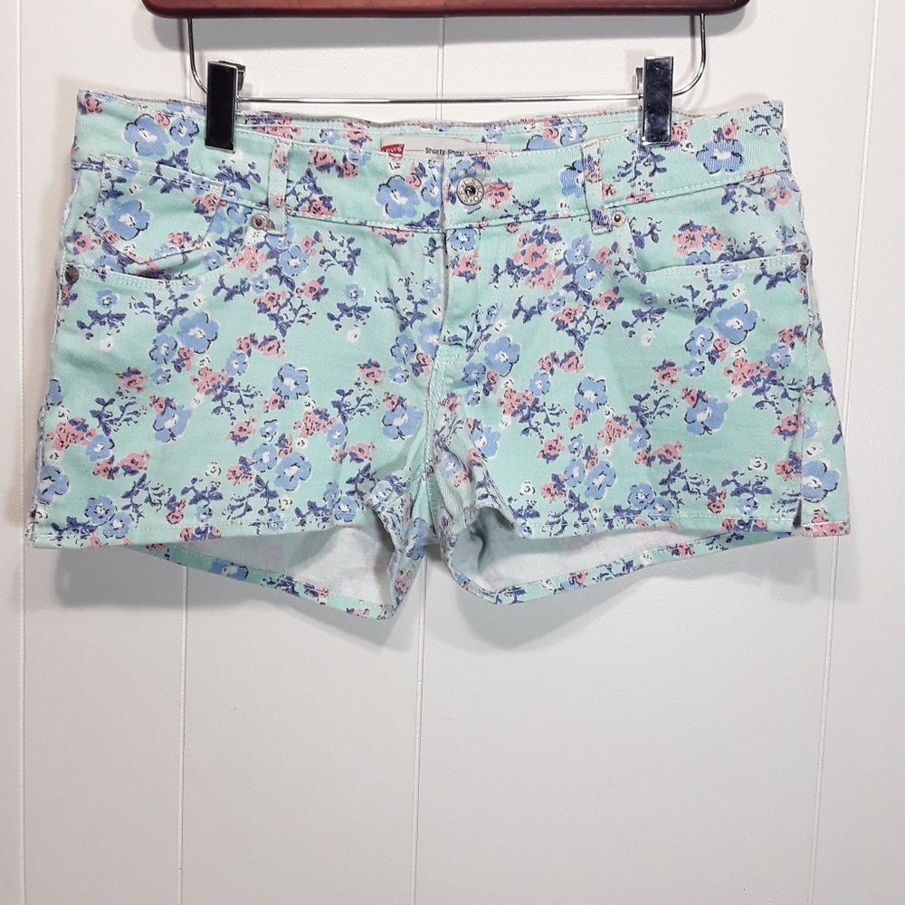 Levi's floral shorty shorts size 11